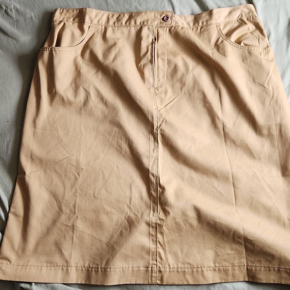 Classic Tan Women's Skirt